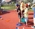 Bild: zer
An den Stationen strengten sich die Kinder richtig an.