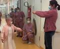 Bild: Julia Rittler
Mit drei kräftigen Gongschlägen beendete Sienna Rittler symbolisch ihre Intensivtherapie an der Kinder-Uniklinik Regensburg. Mama Julia Rittler hielt den Gong.