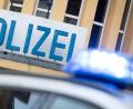 Symbolbild: Friso Gentsch/dpa
Wer hat etwas gesehen? Die Eschenbacher Polizei sucht Zeugen.