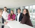 Bild: Oberpfalz-Medien/Andrea Saame
Das Personal-Team von Oberpfalz-Medien (von links): Anna Dagner, Werksstudent Philipp Ertl, Sandra Löw, kaufmännischer Leiter Johannes Zettl und Jennifer Ott.