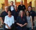 Bild: gf
Der Förderverein „First Responder Poppenricht“ wurde erfolgreich gegründet. Im Bild (von links): Matthias Kunz, Claudia Kammerl, Stefan Neppl, Michael Reimelt, Silke Kunz, dahinter Christoph Strobl, Simone Luttenberger und Michaela Müller.