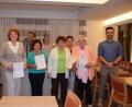 Bild: wku
Ehrungen beim Gartenbauverein: (von links) Erika Rösel, Irene Scharmacher, Walter Brunner, Gunda Ertel, Marga Warta, Betty Windisch, Luise Schinhammer und Ursula Späth mit Drittem Bürgermeister Christian Hirsch.