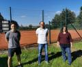 Bild: gz
Vorsitzender Markus Lindner (Mitte) begrüßt Schriftführerin Monika Meckl und Sportwart Manuel Zäch in der Vorstandschaft.