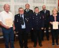 Bild: gf
Langjährige Aktive und Vereinsmitgliede hat die Feuerwehr Kramensölden geehrt (von links): Sigfried Dömel, Hubert Paa, Stadtbrandrat Philipp Seegerer, Gerhard Paa, Vereinsvorsitzender Jürgen Wamser, Renate Sekura, 2. Kommandant Volker Weiß, Bürgermeister Franz Badura, Georg Strobl und Georg Biehler.
