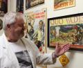 Bild: fphs
Dieter Machon mit dem Plakat seines Lieblingsfilms „Quo Vadis“.