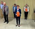 Bild: zer
Die Edelweißschützen zeichnen langjährige Mitglieder aus. Von links: Karl Völkl, Josef Heil, Anna Schwägerl, Bürgermeisterin Marianne Rauh, Cornelia Gallitzdörfer sowie vom Oberpfälzer Nordgau Thomas Busch und Nathalie Gallitzdörfer.
