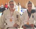 Bild: shu
Cornelia Schart (links) und Emily Beidin holten jeweils die Bronzemedaille.