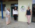 Bild: ak
Fachberaterin Annika de Ridder, Sprachfachkraft Franziska Ponnath und Kita-Leiterin Sabine Kappauf (links) freuen sich, dass die Speichersdorfer Einrichtung beim Förderprogramm berücksichtigt wird.