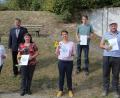 Bild: kro
Im Bild die neuen Freizeitimker (vorne, von links) Petra Hegen, Kreszentia Schrems, Utta Sehm und Josef Schmid sowie (hinten, von links) Vorsitzender Martin Fischer und Tobias Fischer, der für 15 Jahre Vereinstreue geehrt wurde.