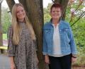 Bild: Grundschule Krummennaab/exb
Herzlich begrüßte Rektorin Sigrid Reger-Scharf (rechts) Lehramtsanwärterin Lara Reiter an der Grundschule Krummennaab
