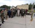 Bild: mor
US-Generalmajor Andrew Rohling (Dritter von links) und das 7. US-Armee Ausbildungskommando stellen beim "African Land Forces Colloquium" afrikanischen Generälen und Nato-Bündnispartnern die Ausbildungsmöglichkeiten und Infrastruktur der Oberpfälzer Übungsplätze vor.