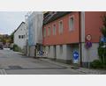 Bild: jr
Spätestens Ende Oktober soll das Baugerüst am ehemaligen Buchka-Haus in der Vorstadt in Mitterteich verschwunden sein.