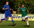Bild: ham
Johannes Wesnitzer (rechts) bejubelt das 1:0 für den FC Wernberg. Die Mannschaft schlug den SV Etzenricht mit 3:1 und schiebt sich in der Tabelle der Bezirksliga Nord nach vorne.