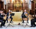 Bild: do
Klangschönheit, stilistische Sorgfalt und hohes technisches Niveau waren die Trümpfe des Bamberger Streichquartetts, einem Ensemble der weltberühmten Bamberger Symphoniker, bei einer kleinen Auswahl der "Wiener Klassik", so der Konzerttitel, in der Klosterkirche Speinshart.