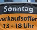 Symbolbild: Jens Büttner/dpa
Am 3. Oktober ist in Amberg wieder verkaufsoffener Sonntag.