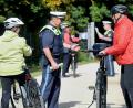 Bild: Stephan Huber
Halt Polizeikontrolle, heißt es derzeit im Stadtgebiet von Amberg und Sulzbach-Rosenberg für die Radfahrer. Zum Glück sind die meisten der Drahtesel aber völlig in Ordnung.