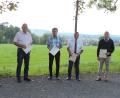Bild: Meyfeld, RK-Amberg/exb
Bei den Ehrungen (von links): Vorsitzender der Kreisgruppe, Oberst der Reserve Bertram Gebhard, Dieter Walter; Franz Wagner; Helmut Hoffmann; Peter Frankl, Vorsitzender der RK-Amberg, Andreas Schulz.