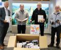 Bild: do
Über die Spende von circa 500 ausgedienten Handys freuen sich Rainer Graßler (Kolpingvorstand), Pastoralreferent Alfred Kick, Kolping-Vorstandsmitglied Herbert Körper und Raiffeisen-Regionalmarktleiter Stefan Schedl (von rechts).
