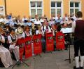 Archivbild: do
Das Gefühl, Seite an Seite im Chor zu singen und in einer Kapelle Musik zu machen, ist für die meisten Sänger und Musikanten durch nichts zu ersetzen, wie dieses Bild von einem gemeinsamen Konzert der Liedertafel und der Stadtkapelle zeigt.