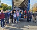 Die Helfer der Kolpingsfamilie Pfreimd und der Feuerwehr Weihern hatten alle Hände voll zu tun, um die zahlreichen Kleidersäcke einzusammeln. Die Organisatoren waren mit dem Ergebnis zufrieden.