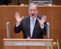 Bild: Oliver Berg/dpa
Armin Laschet (CDU), Noch-Ministerpräsident von Nordrhein-Westfalen, spricht im Landtag.