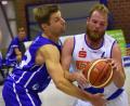 Archivbild: af
Die Hamm Baskets um Guard Christopher Fritsch (rechts) stellen sich im Heimspiel gegen Breitengüßbach auf einen harten Kampf ein.