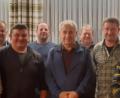 Bild: Robert Hechtl/exb
Neuer Jagdvorsteher ist Alois Eckl (Dritter von links), Stellvertreter Marco Hummer (links). Unser Bild zeigt sie zusammen mit Vertretern der alten und neuen Vorstandschaft.