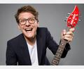 Bild: Bewie Bauer/exb
Bewie Bauer steht im Oktober auf der Bühne und reflektiert in seinem Programm sein Leben mit einer großen Prise Humor.