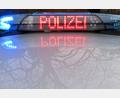 Symbolbild: Carsten Rehder
Nach einem Unfall auf der B303 bei Arzberg bittet die Polizei nach Hinweisen auf einen schwarzen VW Golf.