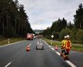 Bild: mde
Die B22 zwischen Waldeck und Erbendorf war am Freitag nach einem Unfall für mehrere Stunden in beide Richtungen gesperrt.