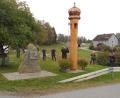Bild: jba
Während Eric Frenzel die Glocke des Turmes in St. Ötzen erstmals läutet, sind alle Smartphones auf ihn gerichtet.