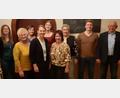 Bild: exb
Der Sportverein Etsdorf wählt einen neuen Vorstand (von links): Bettina Schwarz, Maria Allwang, Johanna Schatz, Marianne Birner, Victoria Koch, Vorsitzende Sandra Preitschaft, Heike Birner, Daniel Preitschaft und Zweiter Bürgermeister Franz Weiß.
