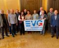 Bild: EVG/exb
Der neu gewählte EVG-Vorstand: Im Bild von links Werner Bouse, Klaus-Dieter Truch, Rudolf Herrmann, Thomas Weimann, Petra Schneider, Maximilian Mohr, Angela Raithel, Udo Dreher, 
Helmut Diener, Roland Peetz, Heinrich Pöhland, Geschäftsstellenleiter Michael Eckel.