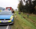 Bild: jma
Die Spuren im Graben nach dem Unfall auf der Bundestraße 470