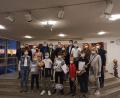 Bild: hme
Die erfolgreichen Jungmusiker mit den Verantwortlichen der Blaskapelle Pirk und der Schule.