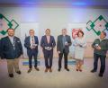 Bild: jsa
Die Ehrenmedaille der Gemeinde Kastl erhielten (von rechts) Ludwig Braun, Elisabeth Streng, Hans Wopperer, Josef Brand und Josef Etterer. Bürgermeister Hans Walter hielt die Laudationes.