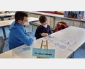 Bild: Realschule im Stiftland/exb
Bei einem MINT-Tag konnten Kinder in Begleitung ihrer Eltern allerhand ausprobieren.