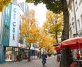 Bild: Gabi Schönberger
Das City-Center ist ein Einkaufsmagnet in der Max-Reger-Straße. Dieser Magnet scheint nun auch einen neuen Eigentümer anzuziehen.