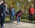 Bild: jr
Nach dem offiziellen Teil forderten anwesende Damen die Herren zu einem kleinen Boule-Turnier heraus.
