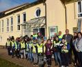 Bild: oe
Gute Zusammenarbeit von Polizei, Verkehrswacht und Schule für die Sicherheit der Kinder in Ammerthal.