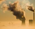 Symbolbild: Julian Stratenschulte/dpa
Der zukünftige Klimaschutzmanager von Weiden tritt seinen Posten später an. Bis dahin muss der Klimaschutz wohl noch warten.