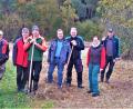 Bild: jml
Die Waldvereins-Idealisten vom „Gabeltrupp“ übernehmen die Herbstputzarbeiten im Klingenbachtal.
