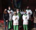 Bild: Würl/exb
Wechsel in der Ministrantengruppe von St. Peter. Im Bild: (von links) Lisa Neumann, Ben Rath, Victoria Würl, P. Norbert Klucken, Julian Wagenknecht, Maximilian Würl, Marie Wittmann.