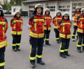Bild: mde
Fröhlich über ihre saubere, zügige und schnell abgeleistete Arbeit zeigt sich die zweite Löschgruppe der Feuerwehr Kemnath bei der Leistungsprüfung "Gruppe im Löscheinsatz".