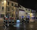 Bild: lei
Feuerwehr, Rettungsdienst und Polizei sind am Dienstagabend in Auerbach am Oberen Marktplatz wegen eines vermuteten Gasaustritts im Einsatz.