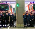 Bild: omu
Die 29 Feuerwehranwärter stellen sich nach dem Wissenstest zum Erinnerungsbild auf.