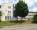 Bild: mad
Die Sanierung der Schule hat sich verzögert. Bürgermeister Maximilian Beer informierte den Marktrat, dass inzwischen der Probebetrieb der Heizung läuft.