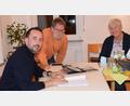 Bild: wku
Pfarrer Stefan Fischer mit Ulrich Gerlach und Ingrid Schlosser beim dritten Vorbereitungstreffen zur Kirchenchronik.
