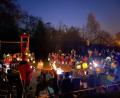 Bild: xs
Um das Feuer versammelten sich die Kinder beim Martinsfest.