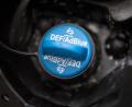 Bild: Marijan Murat
AdBlue ist eine Mischung aus Wasser und synthetischem Harnstoff, die bei Dieselfahrzeugen mit SCR-Kat in den Abgasstrang eingespritzt wird. Dies dient dazu, Stickoxide in Wasserdampf und Stickstoff umzuwandeln. Foto: Marijan Murat/dpa